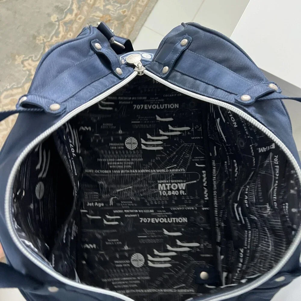 Pan Am Navy Blue Multipurpose Duffel/Gym/Carry-On/Overnight Bag - Picture 14 of 16